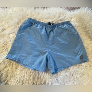 Patagonia Men’s Baggies Shorts Clean Currents Patch.
Lago Blue. Size XL